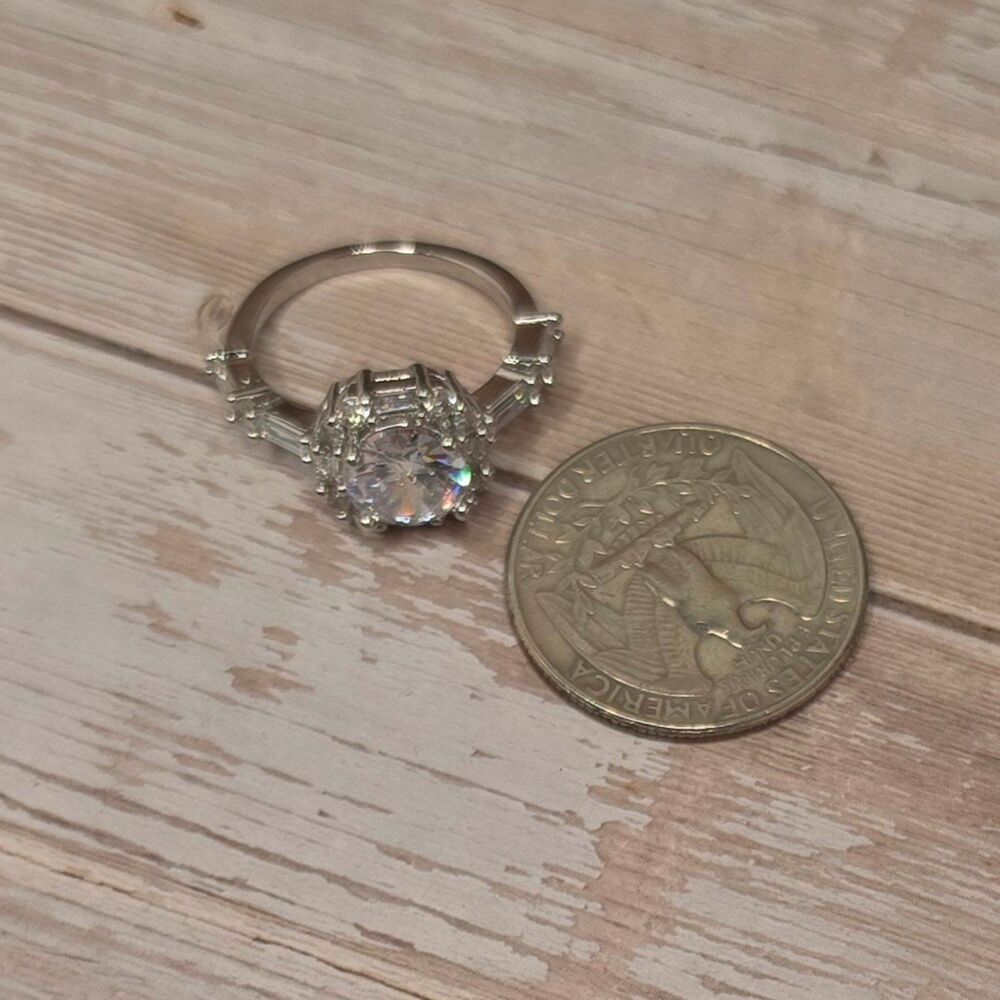 New! Size 7 Ring - Picture 6 of 9
